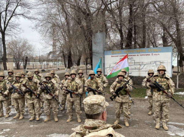 Tajik peacekeepers leaving Kazakhstan