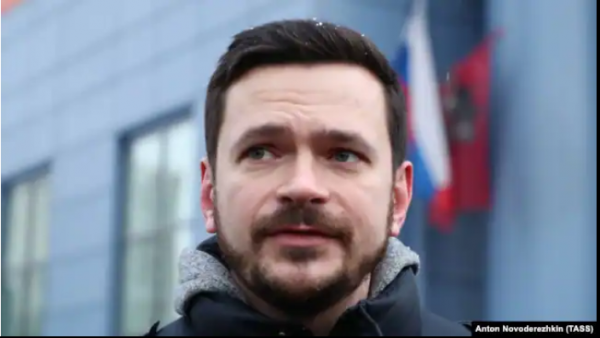Суд в Москве на два месяца арестовал Илью Яшина
