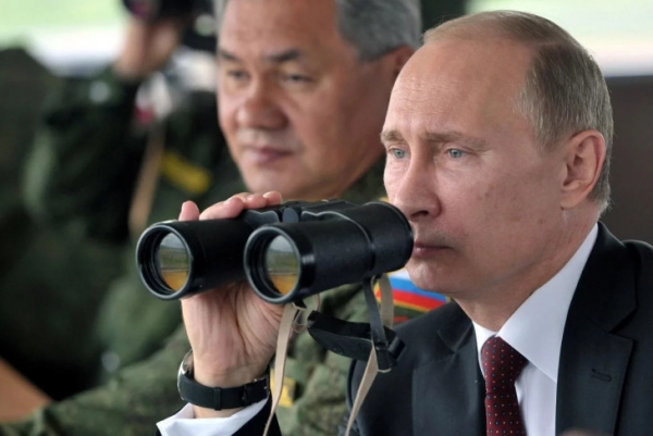 Путин дипломатик каналлар орқали Украинадаги урушни тўхтатишга тайёрлигини билдирди