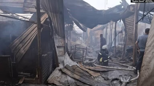 Ущерб от пожара на рынке в Джайхуне составил 14 млн сомони